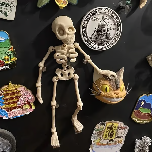 3D Printed Vintage Skeleton Magnetic Figurine π